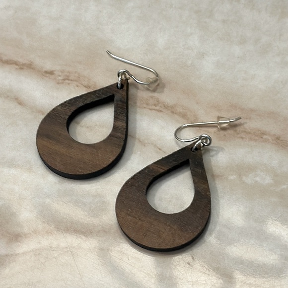 New! Statement Peace Wooden Earrings - Picture 1 of 2